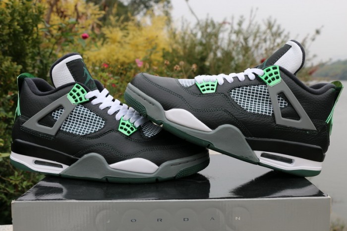 Authentic Air Jordan 4 “Oregon Ducks”