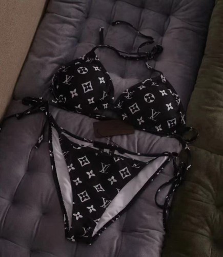 LV Bikini-019