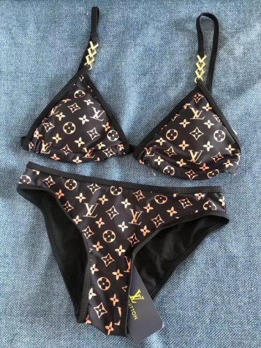 LV Bikini-097