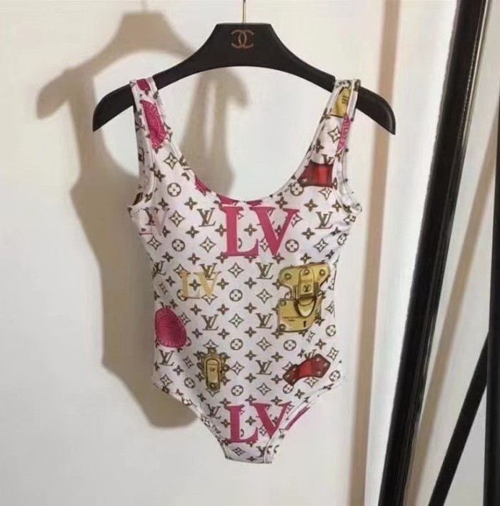 LV Bikini-060