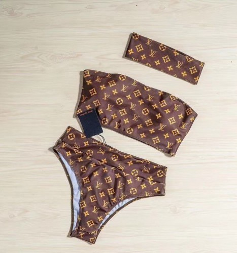 LV Bikini-049