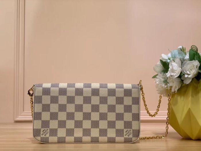 LV High End Quality Bag-998