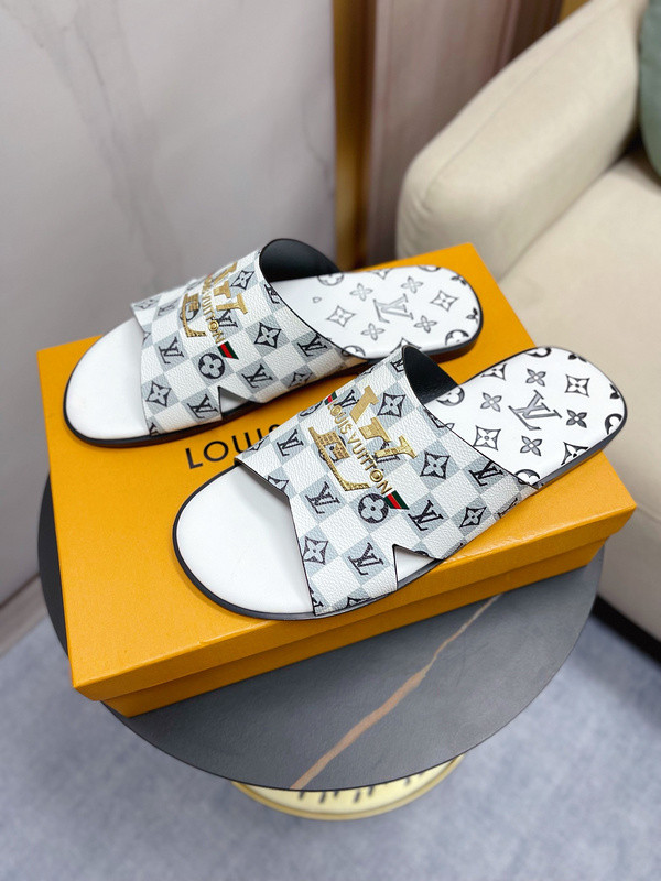LV Sandals 1：1 Quality-296