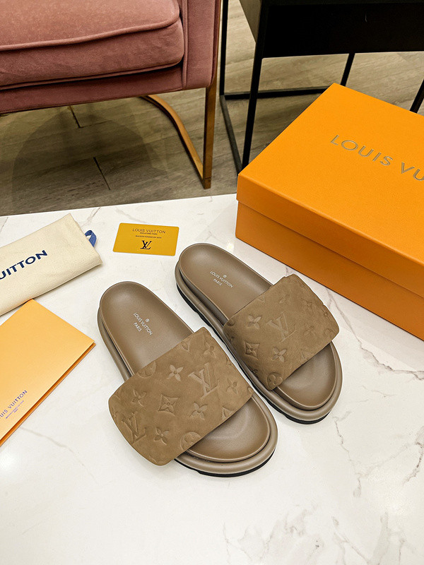 LV Sandals 1：1 Quality-367