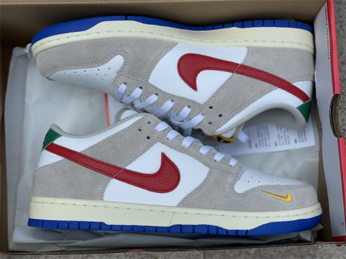 Authentic Nike SB Dunk Low Grey White