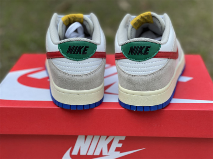 Authentic Nike SB Dunk Low Grey White
