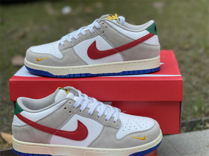 Authentic Nike SB Dunk Low Grey White