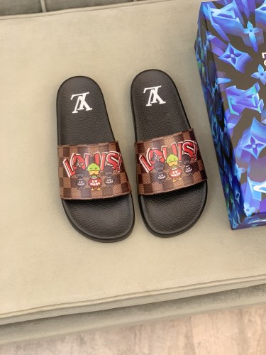 LV Sandals 1：1 Quality-377