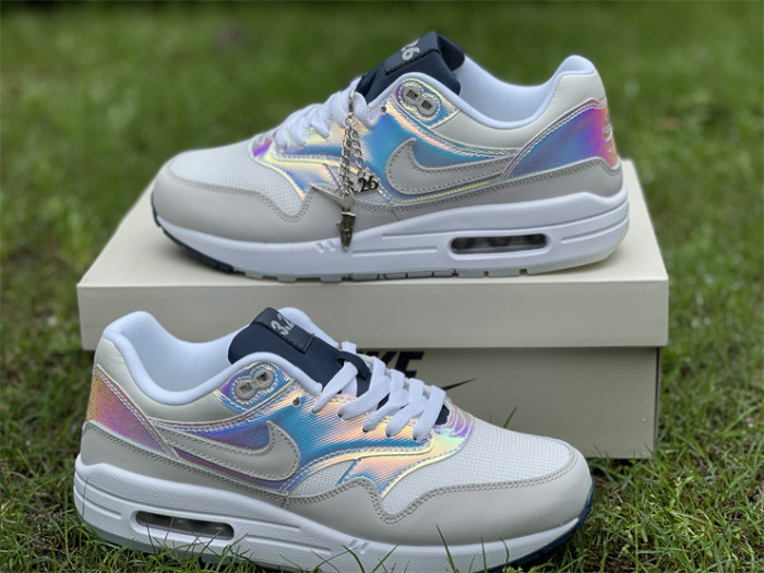 Authentic Nike Air Max 1 AMD La Ville Lumière