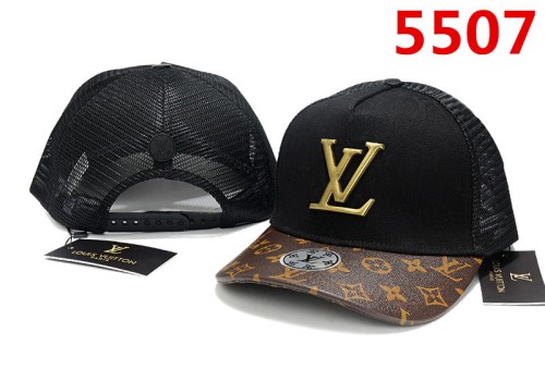 LV Hats-016