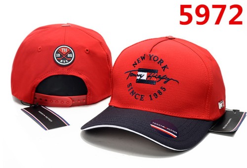 TOMMY HILFIGER Hats-109