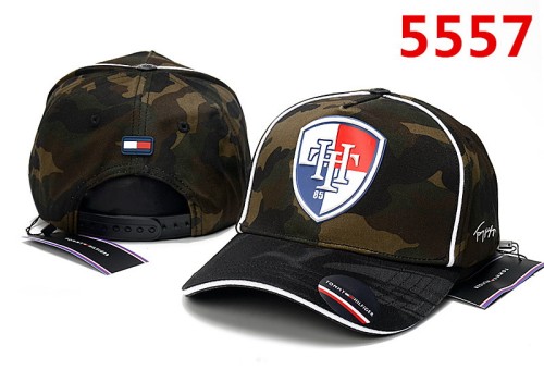 TOMMY HILFIGER Hats-018