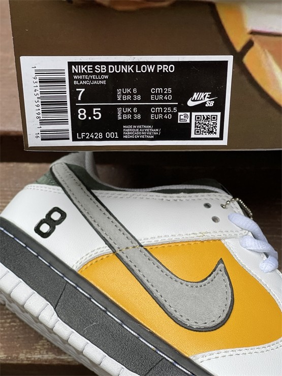 Authentic Nike SB Dunk Low Pro Kobe White YeLLOW