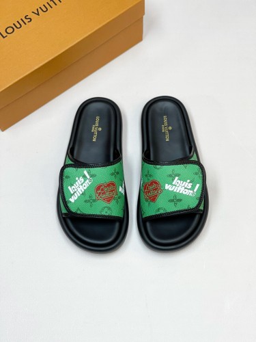 LV Sandals 1：1 Quality-480