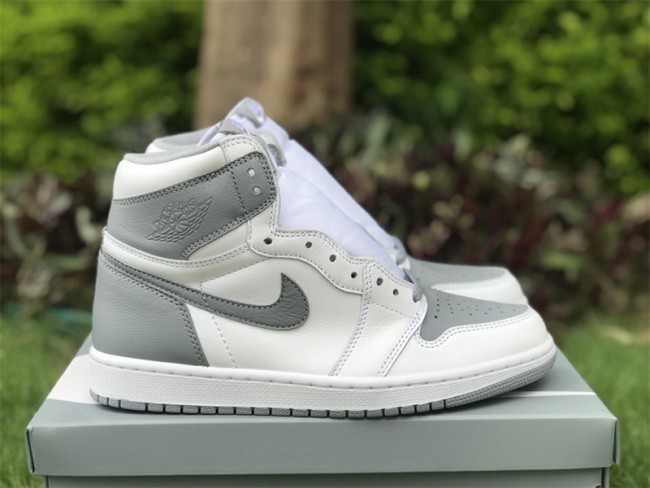 Authentic Air Jordan 1 High OG “Stealth”