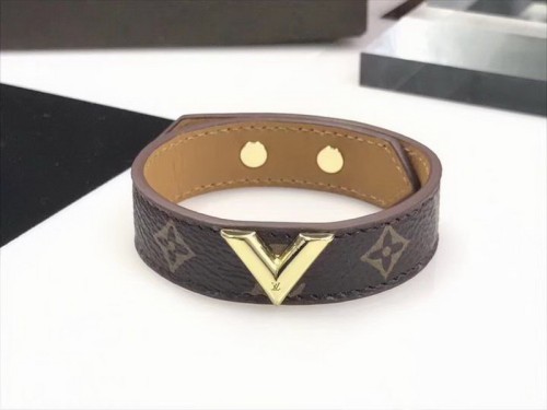 LV Bracelet-009