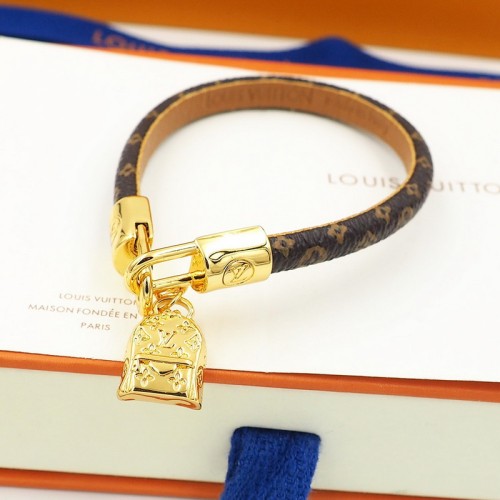 LV Bracelet-014