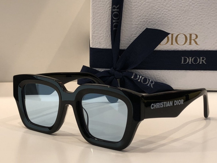 Dior Sunglasses AAAA-582