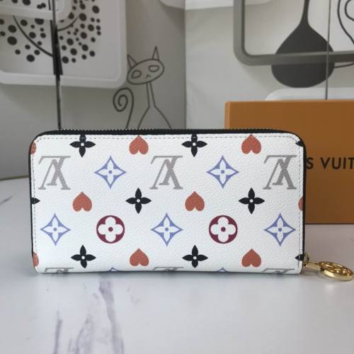 Super Perfect LV Wallet-303