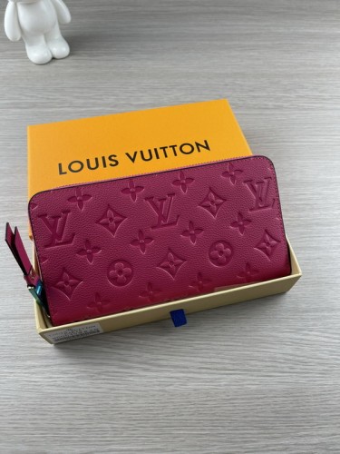 Super Perfect LV Wallet-243