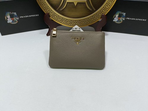 Super Perfect Prada Wallet-007