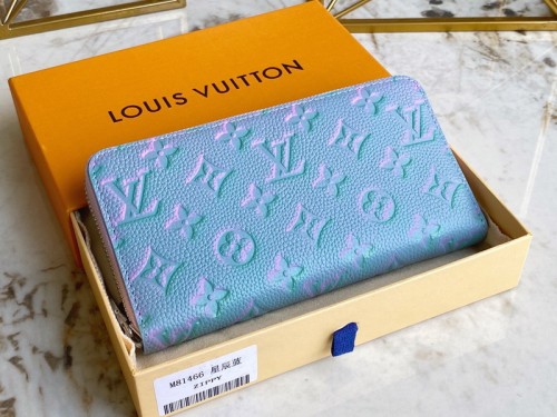 Super Perfect LV Wallet-507