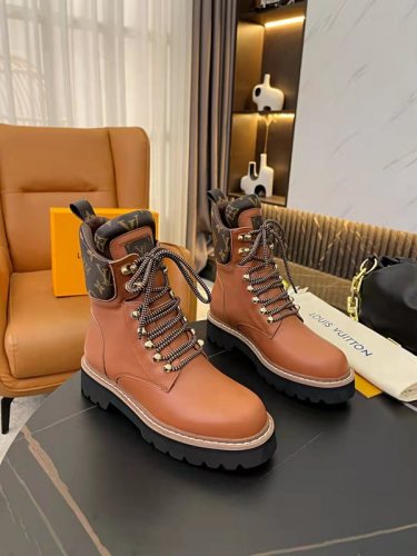 LV Women Shoes 1：1 Quality-852