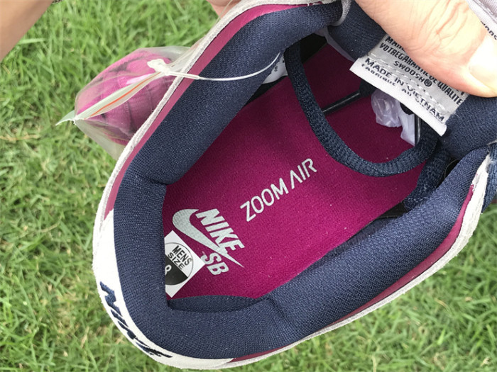 Authentic Nike SB Dunk Low Bordeaux