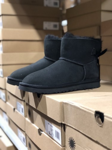 UG Boots Women-272