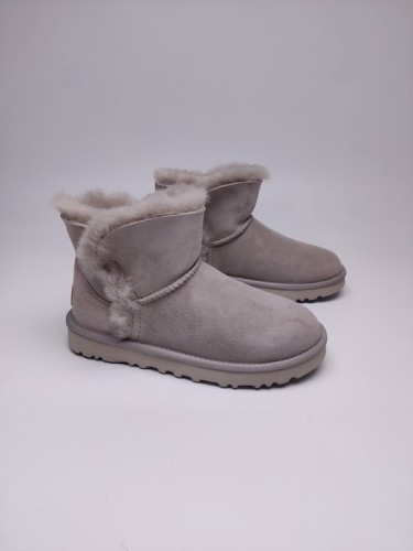 UG Boots Women-217