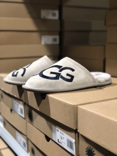 UG Sandals-001