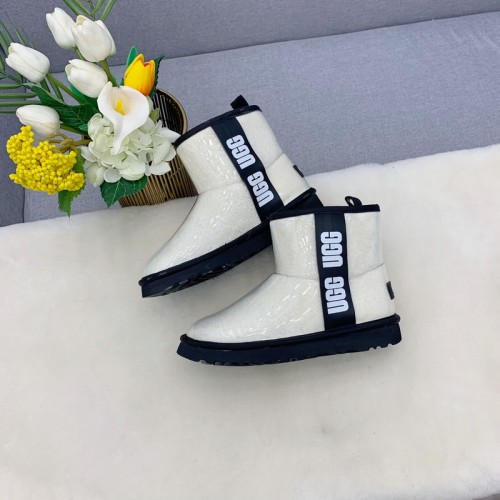 UG Boots Women-161