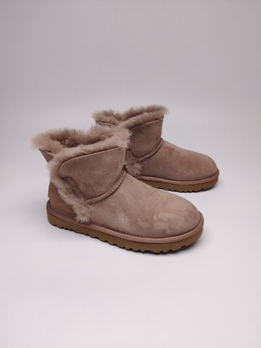 UG Boots Women-300