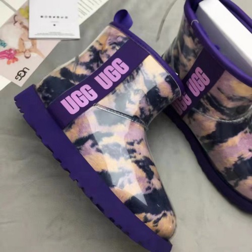 UG Boots Women-129