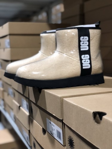UG Boots Women-239
