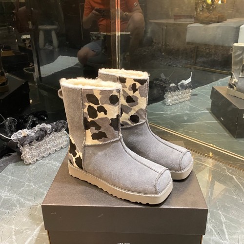 UG Boots Women-078