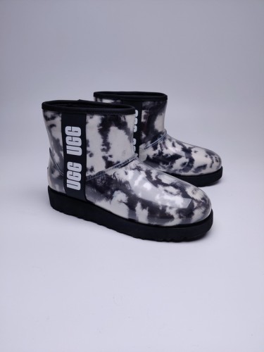 UG Boots Women-135