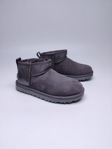 UG Boots Women-259