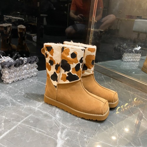 UG Boots Women-064