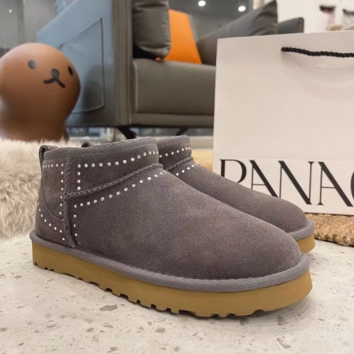 UG Boots Women-124