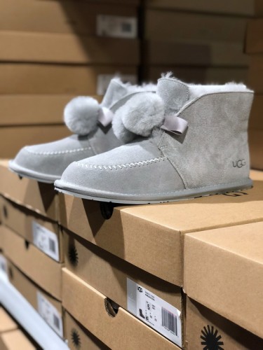 UG Boots Women-288