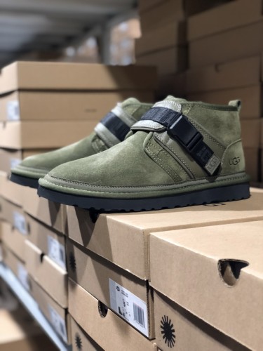 UG Boots Men-020