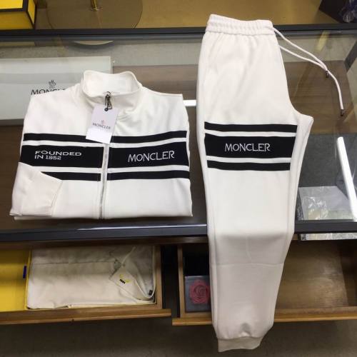 Moncler suit-261(M-XXXL)