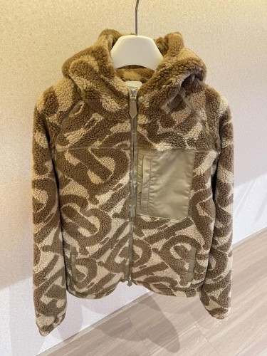 Burberry Jacket High End Quality-001