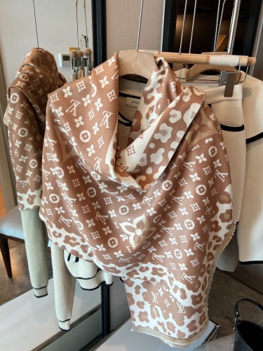LV Wool Scarf High End-033