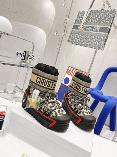 Dior Women Shoes 1：1 quality-468