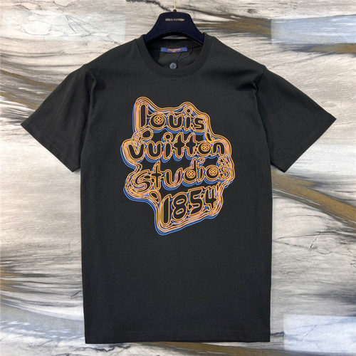 LV Shirt High End Quality-663