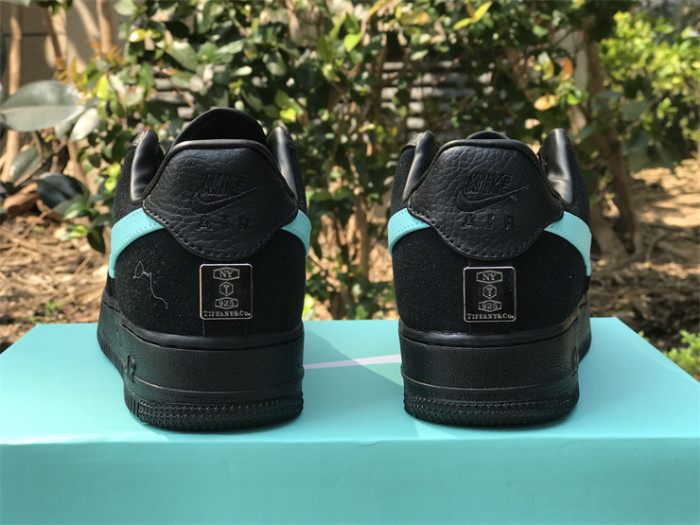 TIFFANY CO. x NIKE AIR FORCE 1 LOW High End Quality