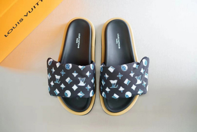 LV men slippers AAA-1154