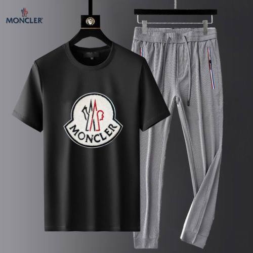 Moncler suit-326(M-XXXL)
